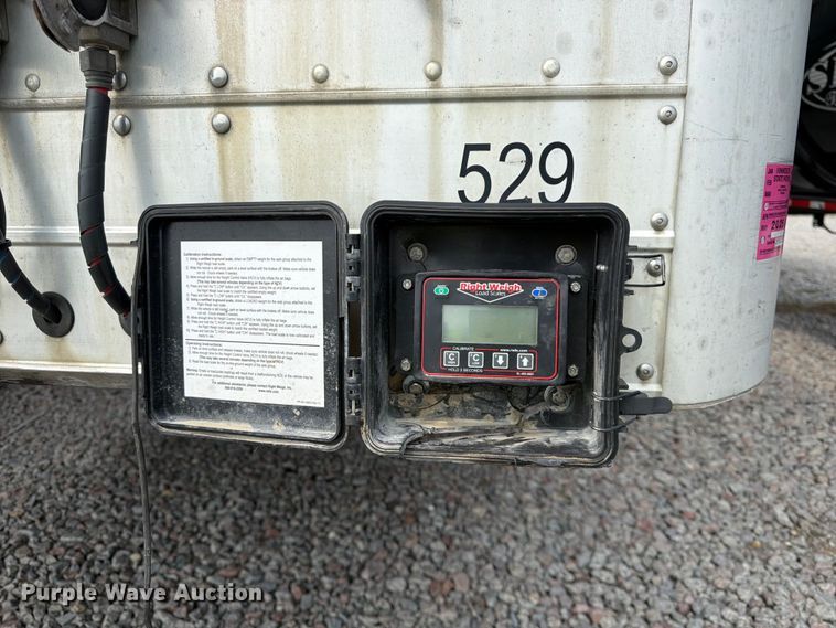 image for item YA4569 2016 EBY Trans Pork livestock trailer