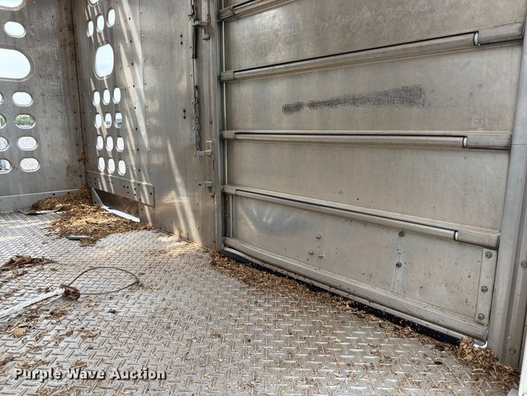 image for item YA4569 2016 EBY Trans Pork livestock trailer