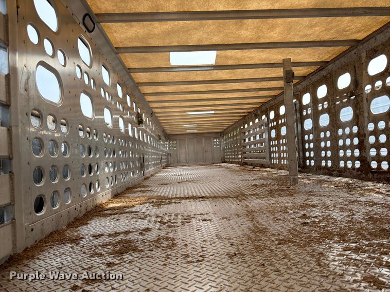 image for item YA4569 2016 EBY Trans Pork livestock trailer
