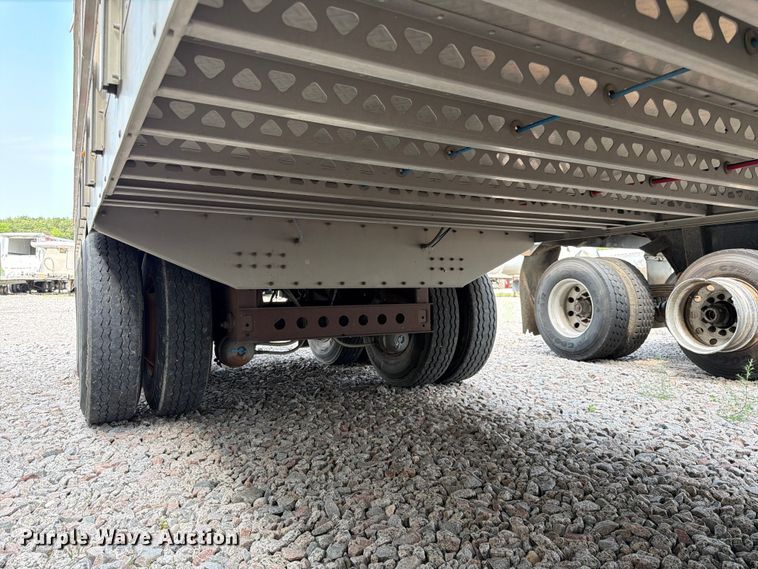 image for item YA4569 2016 EBY Trans Pork livestock trailer