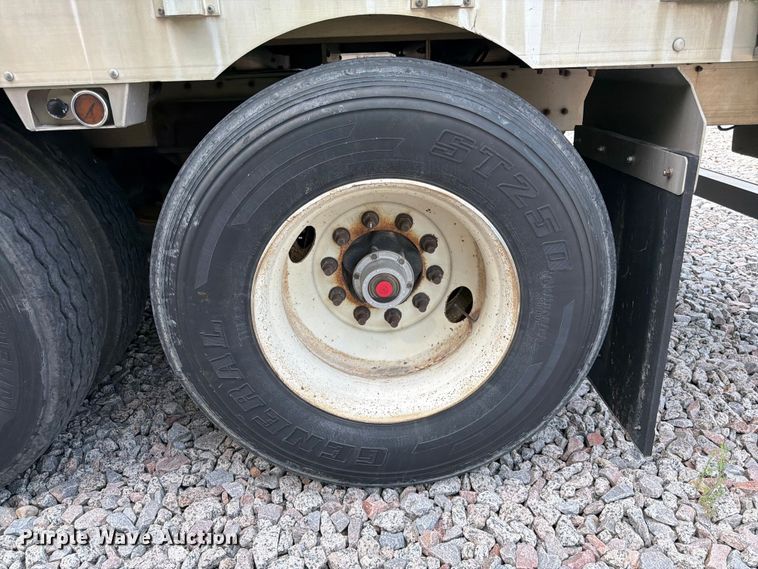 image for item YA4569 2016 EBY Trans Pork livestock trailer