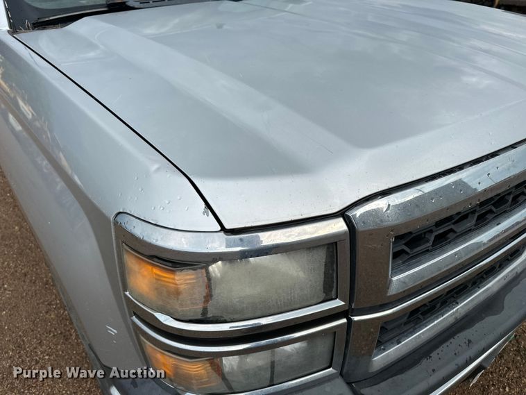 image for item DQ0010 2014 Chevrolet Silverado 1500 Crew Cab pickup truck