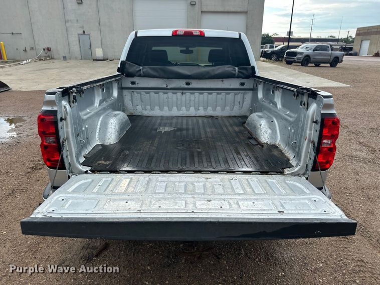 image for item DQ0010 2014 Chevrolet Silverado 1500 Crew Cab pickup truck