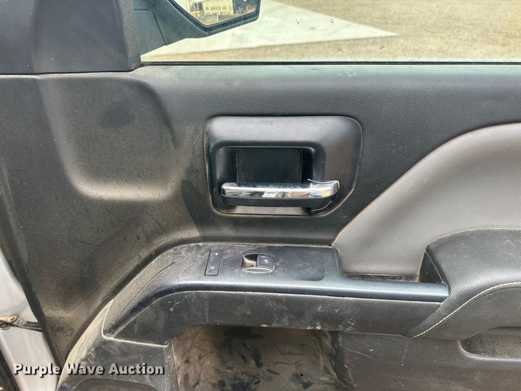 image for item DQ0010 2014 Chevrolet Silverado 1500 Crew Cab pickup truck