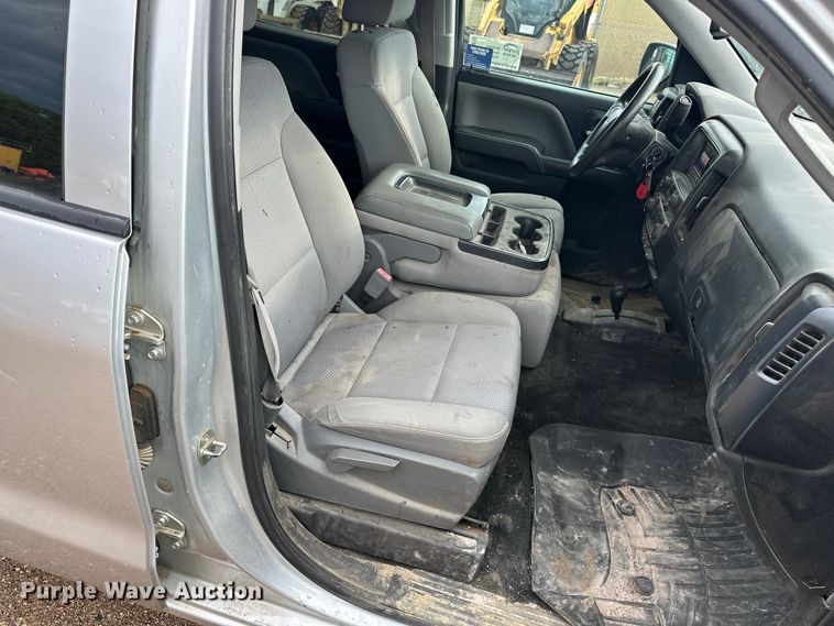 image for item DQ0010 2014 Chevrolet Silverado 1500 Crew Cab pickup truck
