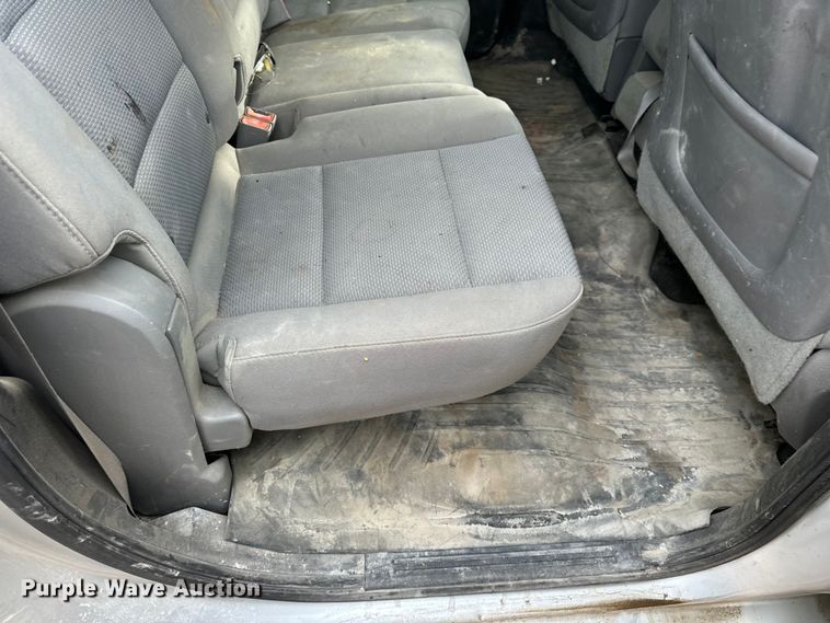 image for item DQ0010 2014 Chevrolet Silverado 1500 Crew Cab pickup truck