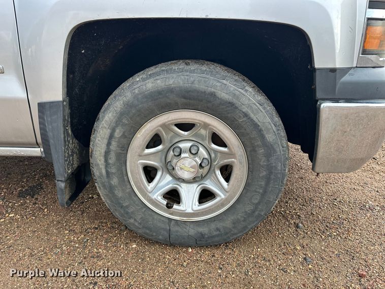 image for item DQ0010 2014 Chevrolet Silverado 1500 Crew Cab pickup truck