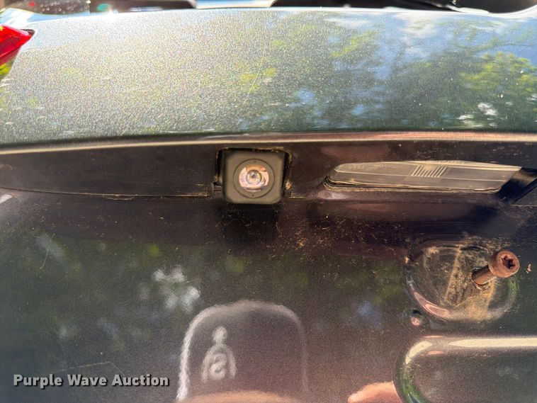 image for item DQ7948 2013 Toyota RAV4 LE SUV