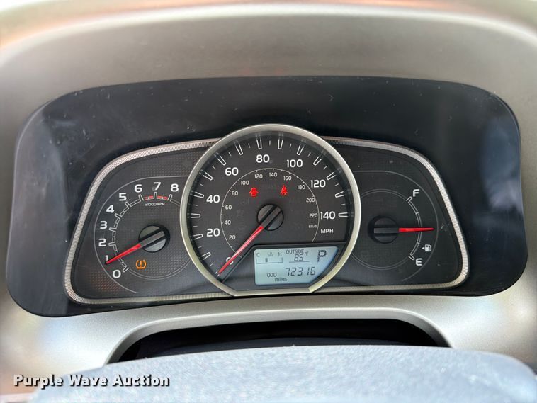 image for item DQ7948 2013 Toyota RAV4 LE SUV
