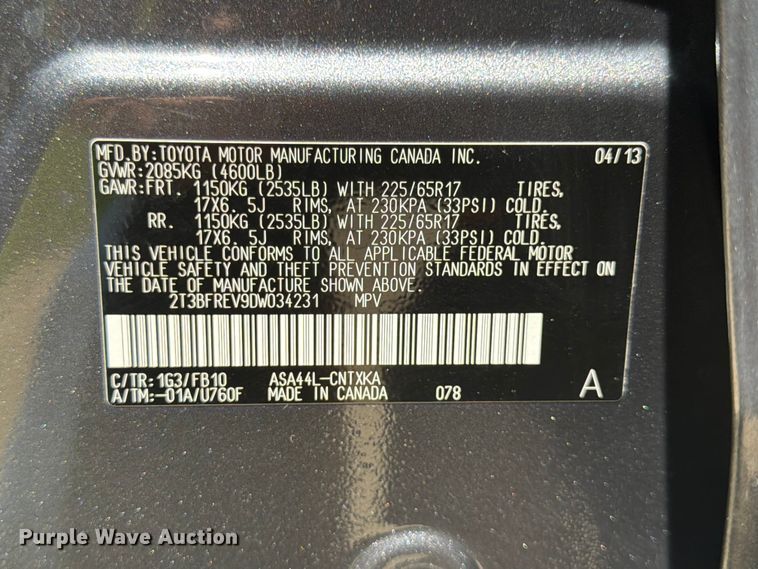image for item DQ7948 2013 Toyota RAV4 LE SUV