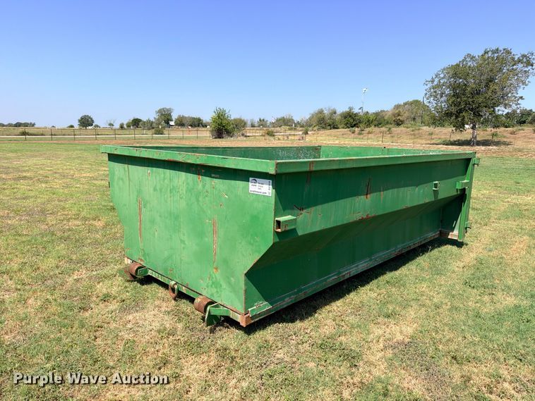 Roll-off dumpster