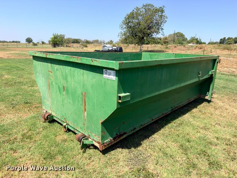 Roll-off dumpster