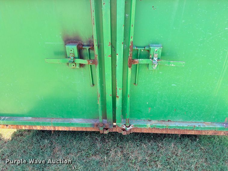 image for item DU1520 Roll-off dumpster