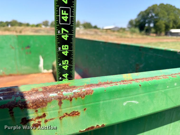 image for item DU1520 Roll-off dumpster