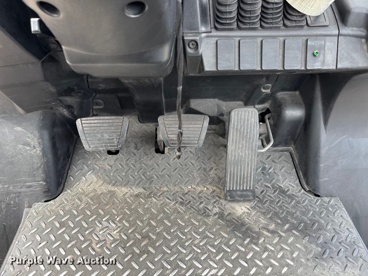 image for item DU6379 UniCarriers PF50 forklift