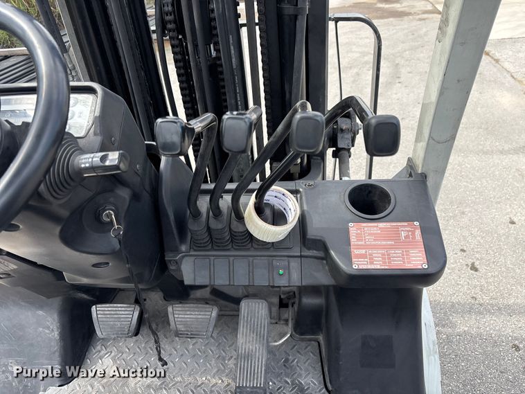 image for item DU6379 UniCarriers PF50 forklift