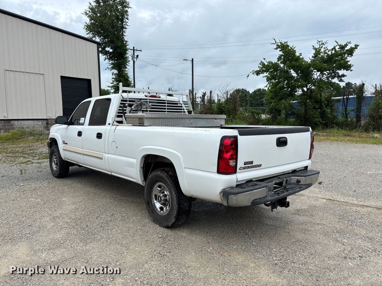 image for item DV4359 2007 Chevrolet Silverado 2500HD Crew Cab pickup truck