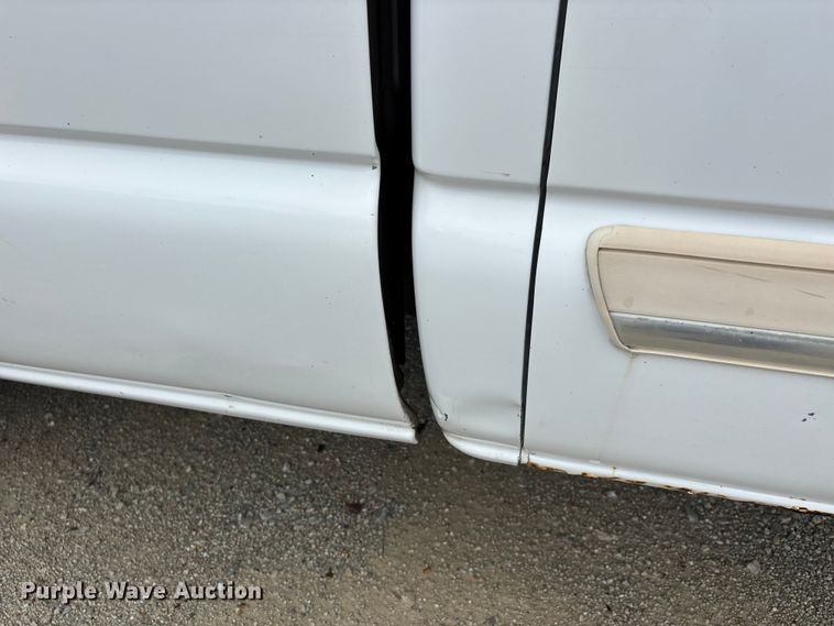 image for item DV4359 2007 Chevrolet Silverado 2500HD Crew Cab pickup truck