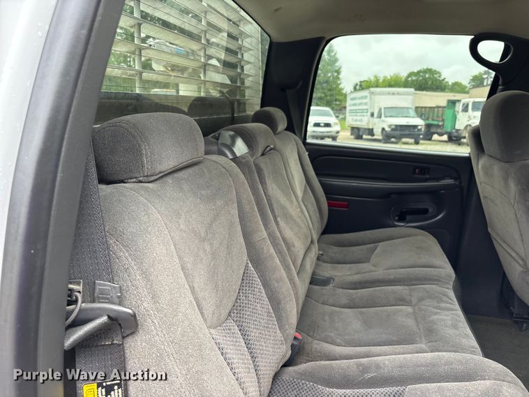 image for item DV4359 2007 Chevrolet Silverado 2500HD Crew Cab pickup truck