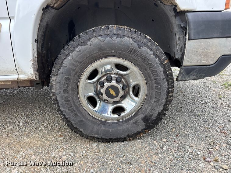 image for item DV4359 2007 Chevrolet Silverado 2500HD Crew Cab pickup truck