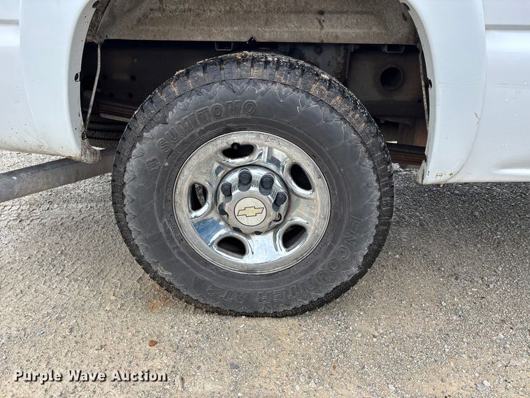 image for item DV4359 2007 Chevrolet Silverado 2500HD Crew Cab pickup truck