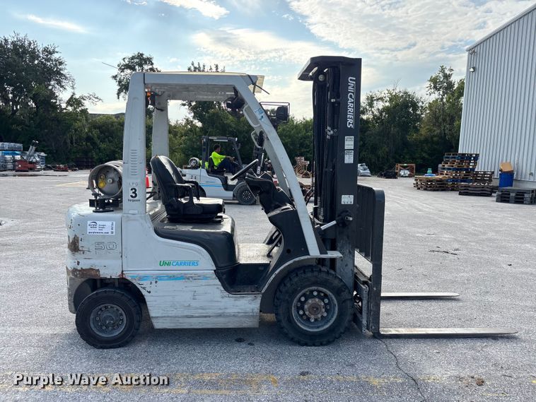 image for item DV7264 2018 UniCarriers PF50 forklift