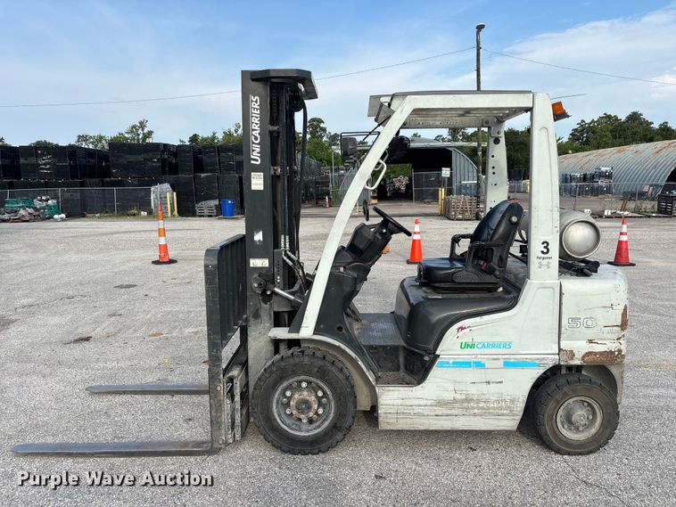 image for item DV7264 2018 UniCarriers PF50 forklift