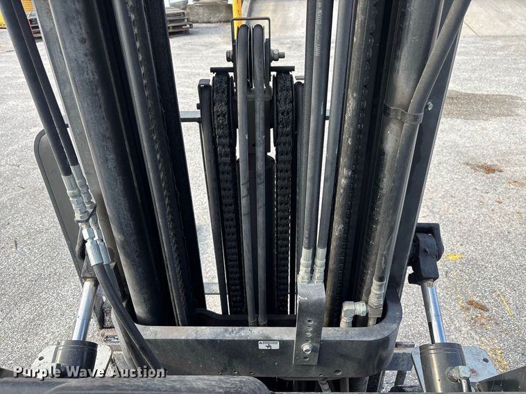 image for item DV7264 2018 UniCarriers PF50 forklift