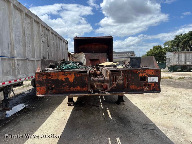 image for item DV7295 Al-Jon car crusher trailer
