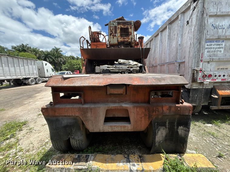 image for item DV7295 Al-Jon car crusher trailer