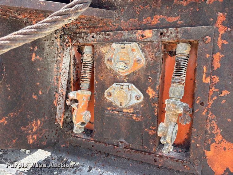 image for item DV7295 Al-Jon car crusher trailer