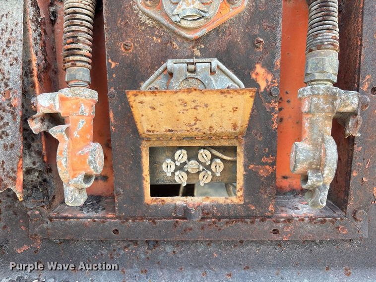 image for item DV7295 Al-Jon car crusher trailer