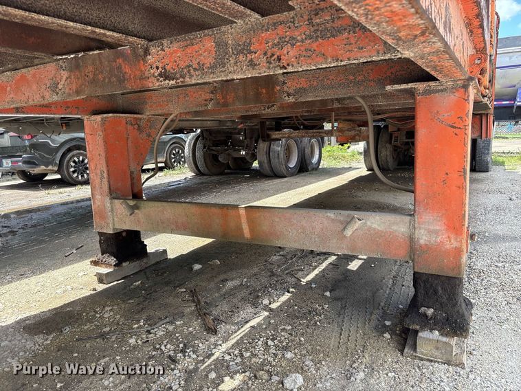 image for item DV7295 Al-Jon car crusher trailer