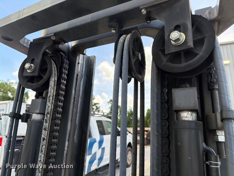 image for item DV7297 2016 UniCarriers PF80YLP forklift