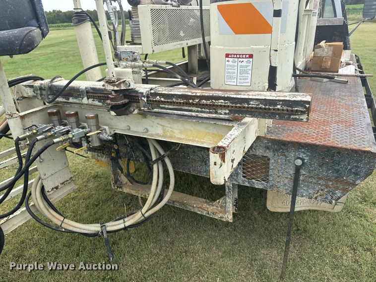 image for item DY3154 1986 Chevrolet C30 flatbed pickup truck