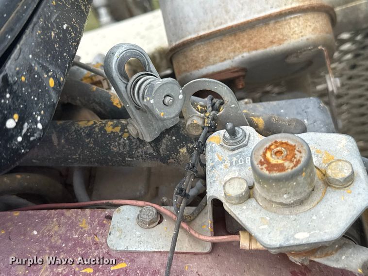 image for item DY3154 1986 Chevrolet C30 flatbed pickup truck