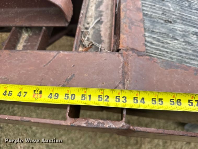 image for item DY3176 1984 WW Trailer Manufacturers equipment trailer