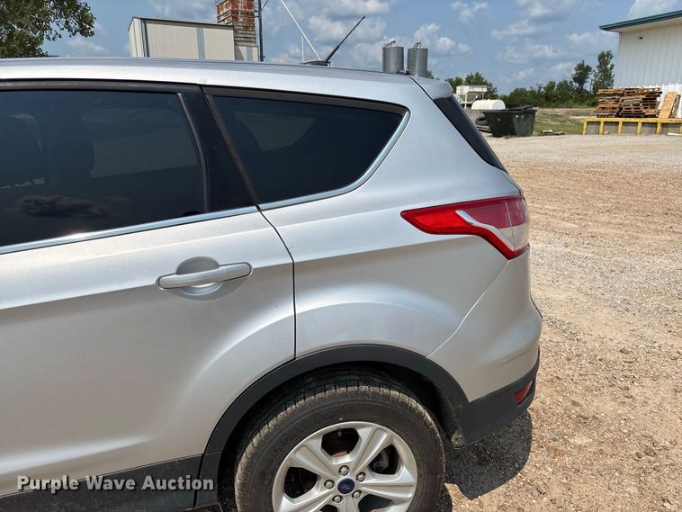 image for item DZ4529 2015 Ford Escape SUV