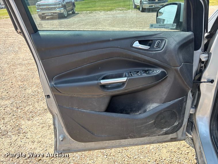 image for item DZ4529 2015 Ford Escape SUV