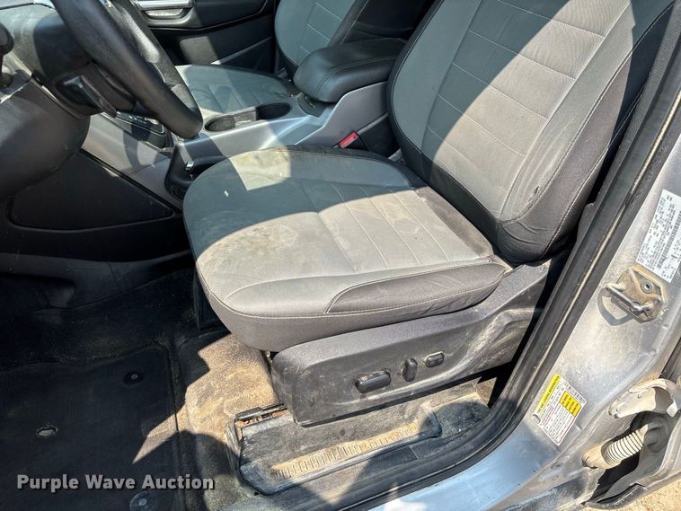 image for item DZ4529 2015 Ford Escape SUV