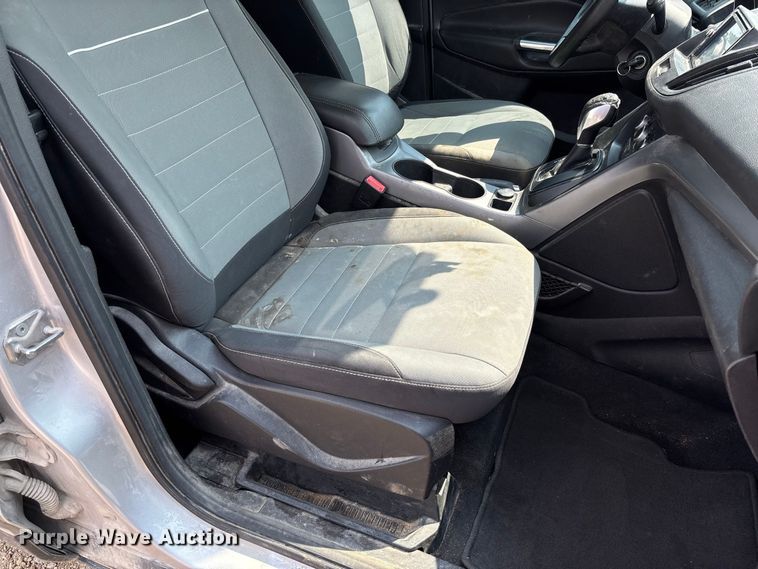 image for item DZ4529 2015 Ford Escape SUV