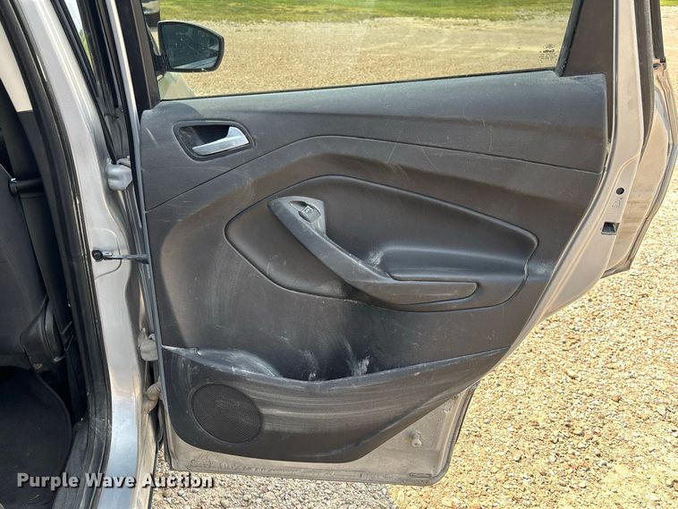 image for item DZ4529 2015 Ford Escape SUV