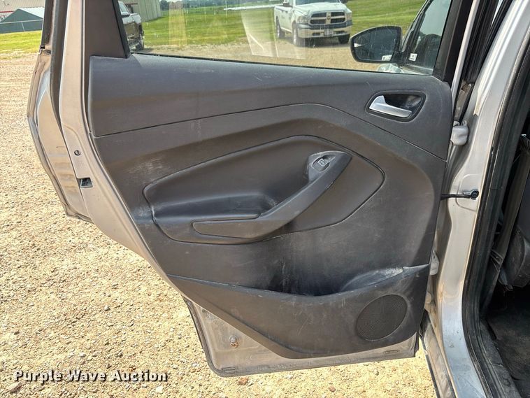 image for item DZ4529 2015 Ford Escape SUV