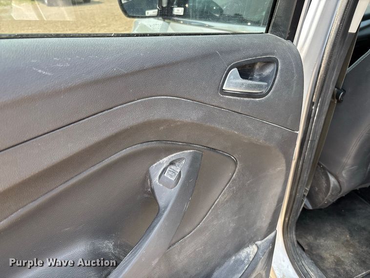 image for item DZ4529 2015 Ford Escape SUV