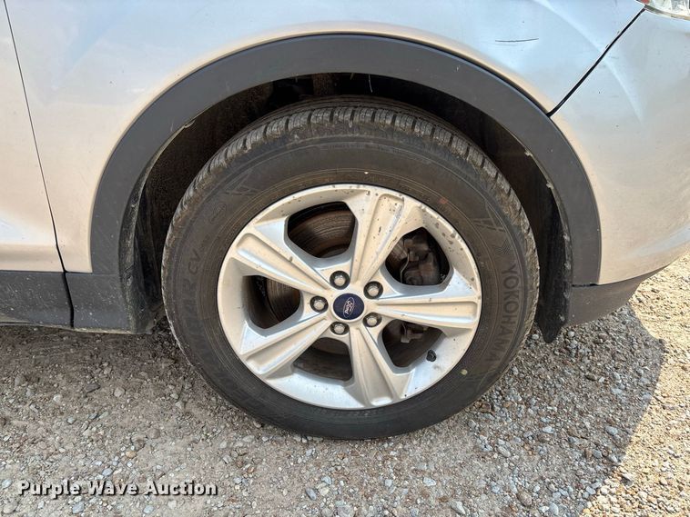 image for item DZ4529 2015 Ford Escape SUV