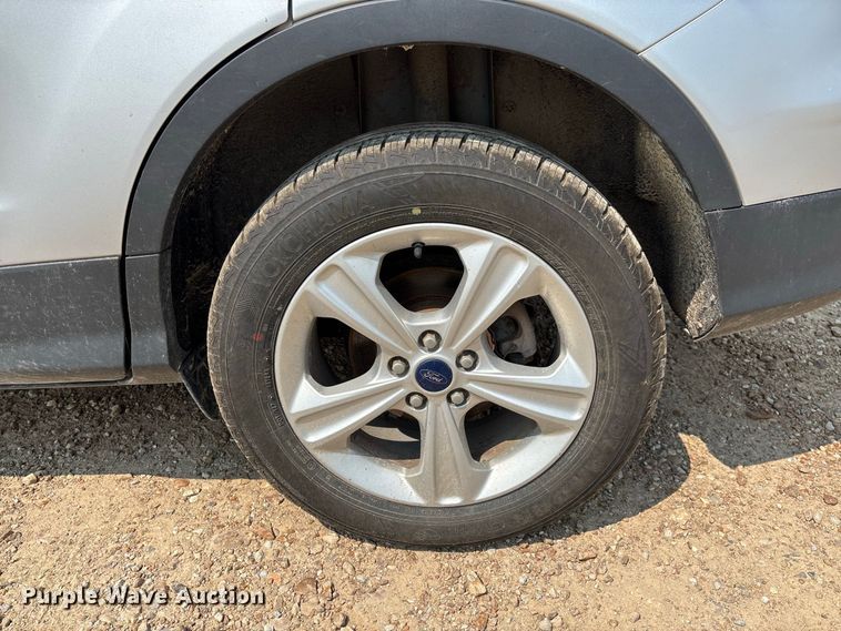 image for item DZ4529 2015 Ford Escape SUV