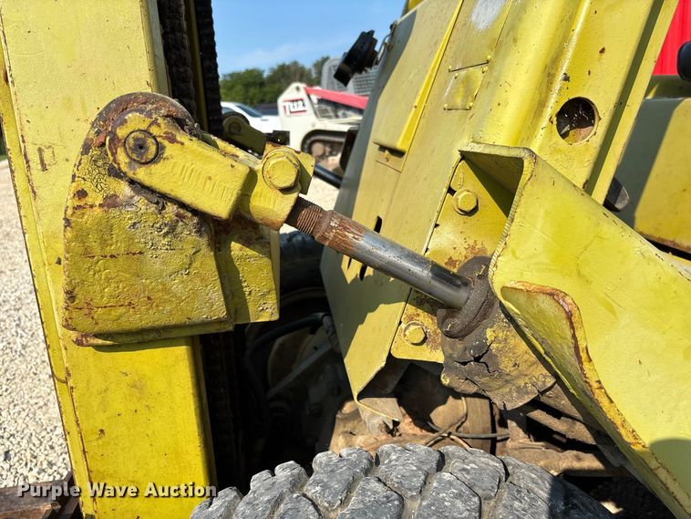 image for item DZ4570 Clark C500Y S60 forklift