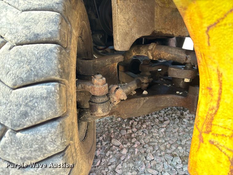 image for item DZ4570 Clark C500Y S60 forklift
