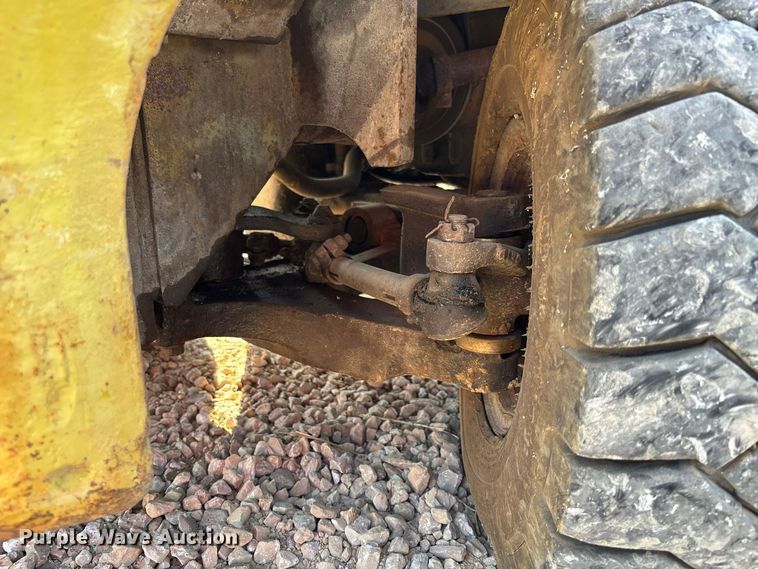 image for item DZ4570 Clark C500Y S60 forklift