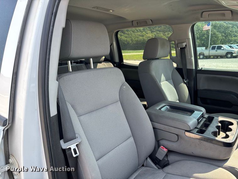 image for item DZ4571 2018 Chevrolet Silverado 1500 Crew Cab pickup truck